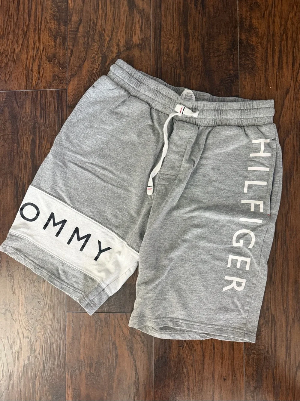 Tommy Hilfiger Men's Gray Logo Athletic Shorts
